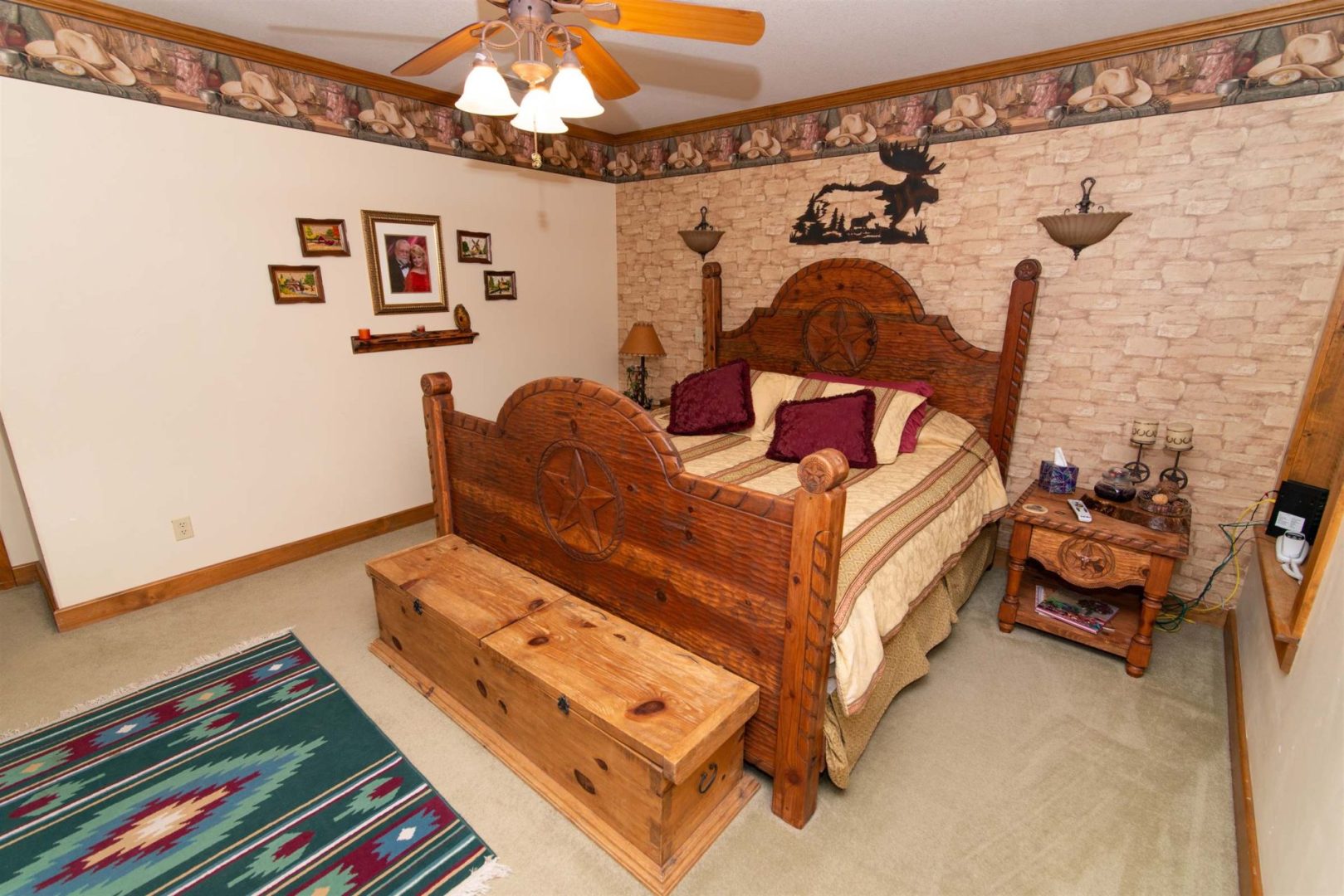 A Western Retreat Room With A Bed And Light