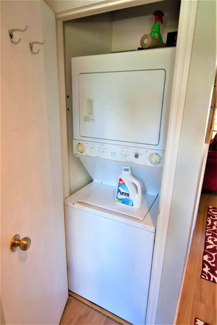 A laundry room with a washer and dryer.