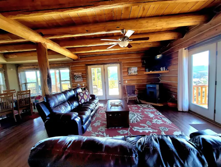 A living room in a log cabin.